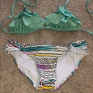 White and teal patterned bikini